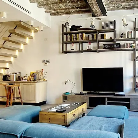 Loft 133 - And Luxury Loft In דירה *